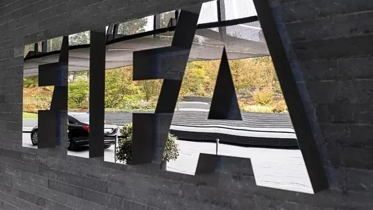 Kevin Lamour, critic of Infantino, leaves his position at FIFA