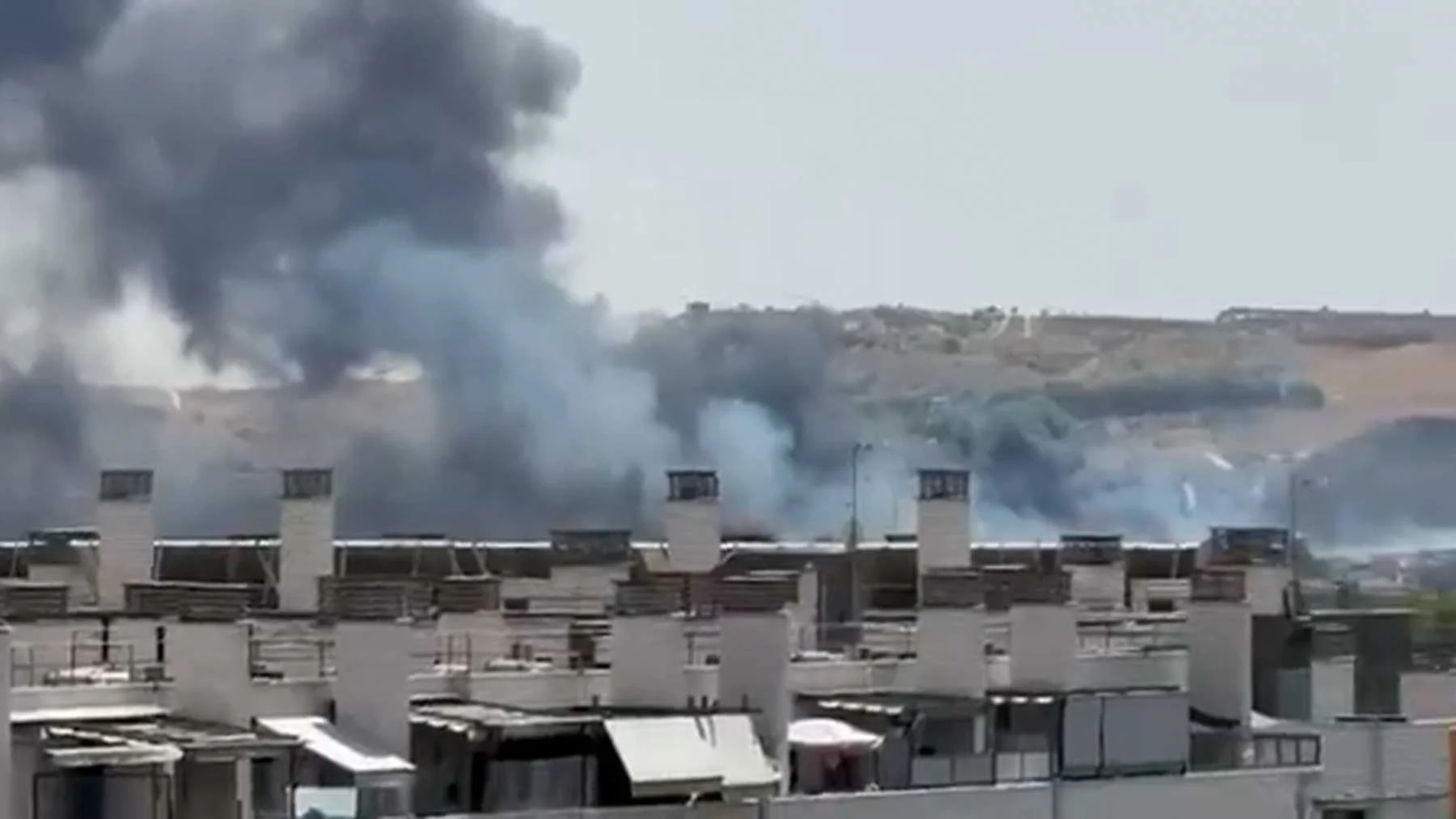 A fire near the road interrupts the circulation of the AVE line between Madrid and Barcelona