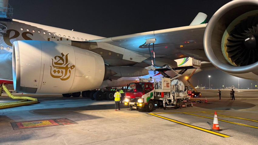Pertamina Patra Niaga serves refueling of wide-body aircraft