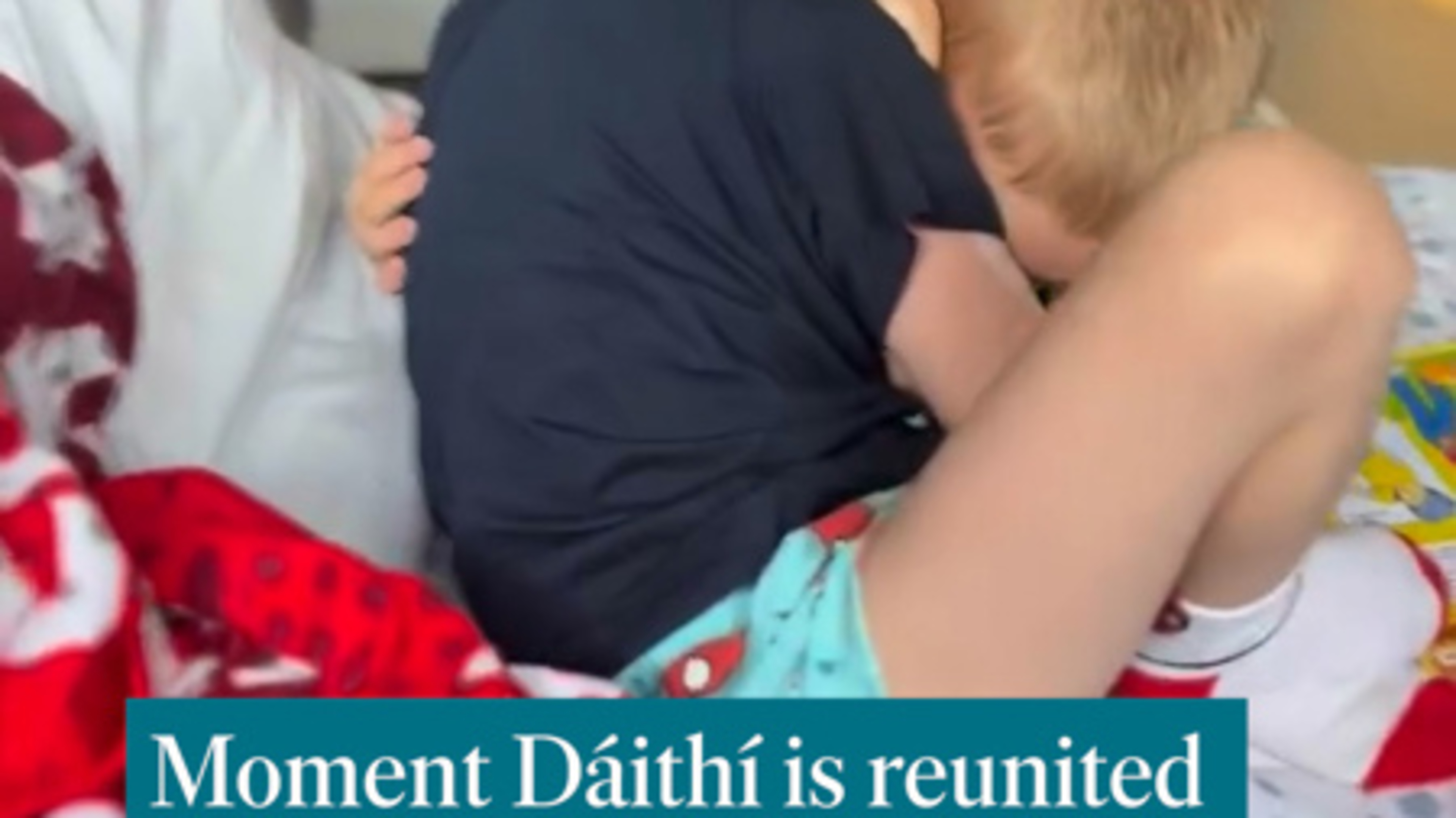 Family of Dáithí Mac Gabhann share heartwarming video of him seeing his brother for first time since long-awaited heart transplant