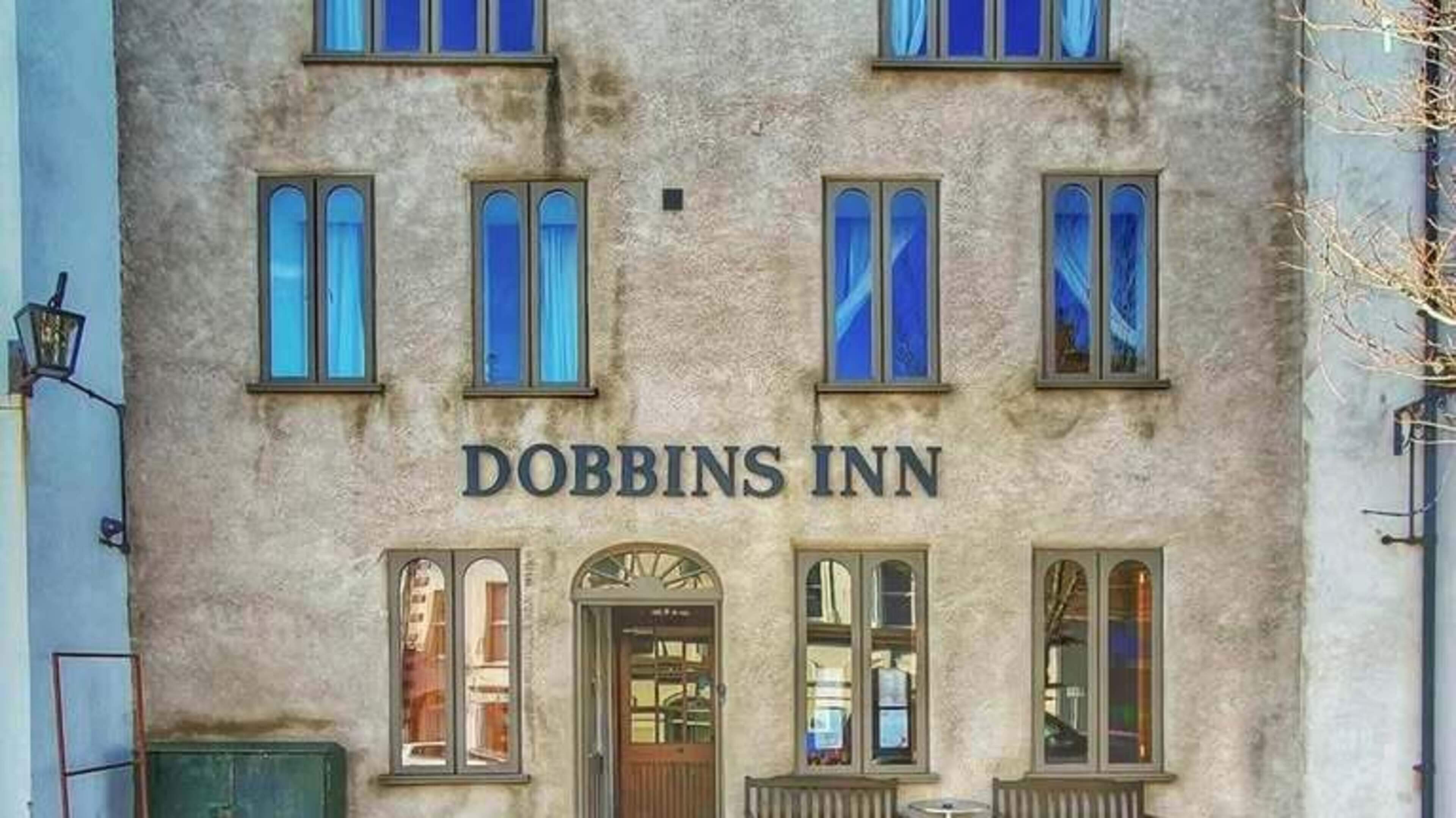 ‘Enormous pressures facing hospitality businesses’: Historic Carrickfergus hotel announces closure