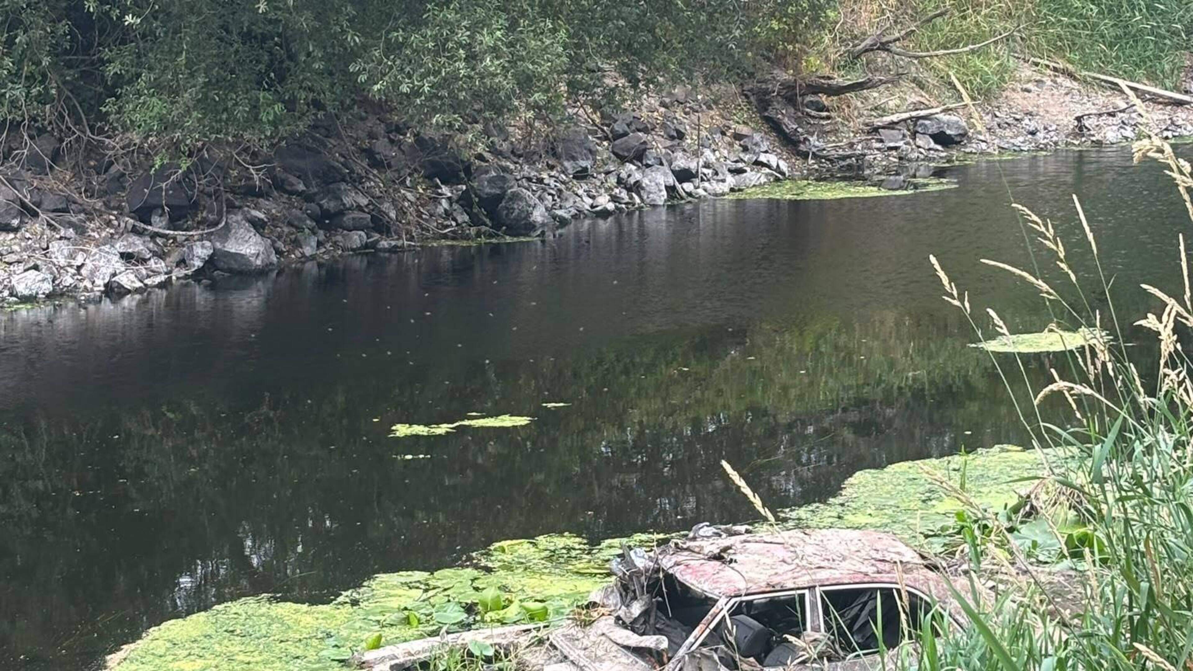 Council and Stormont ‘passing the buck’ over car dumped in River Lagan more than 40 years ago