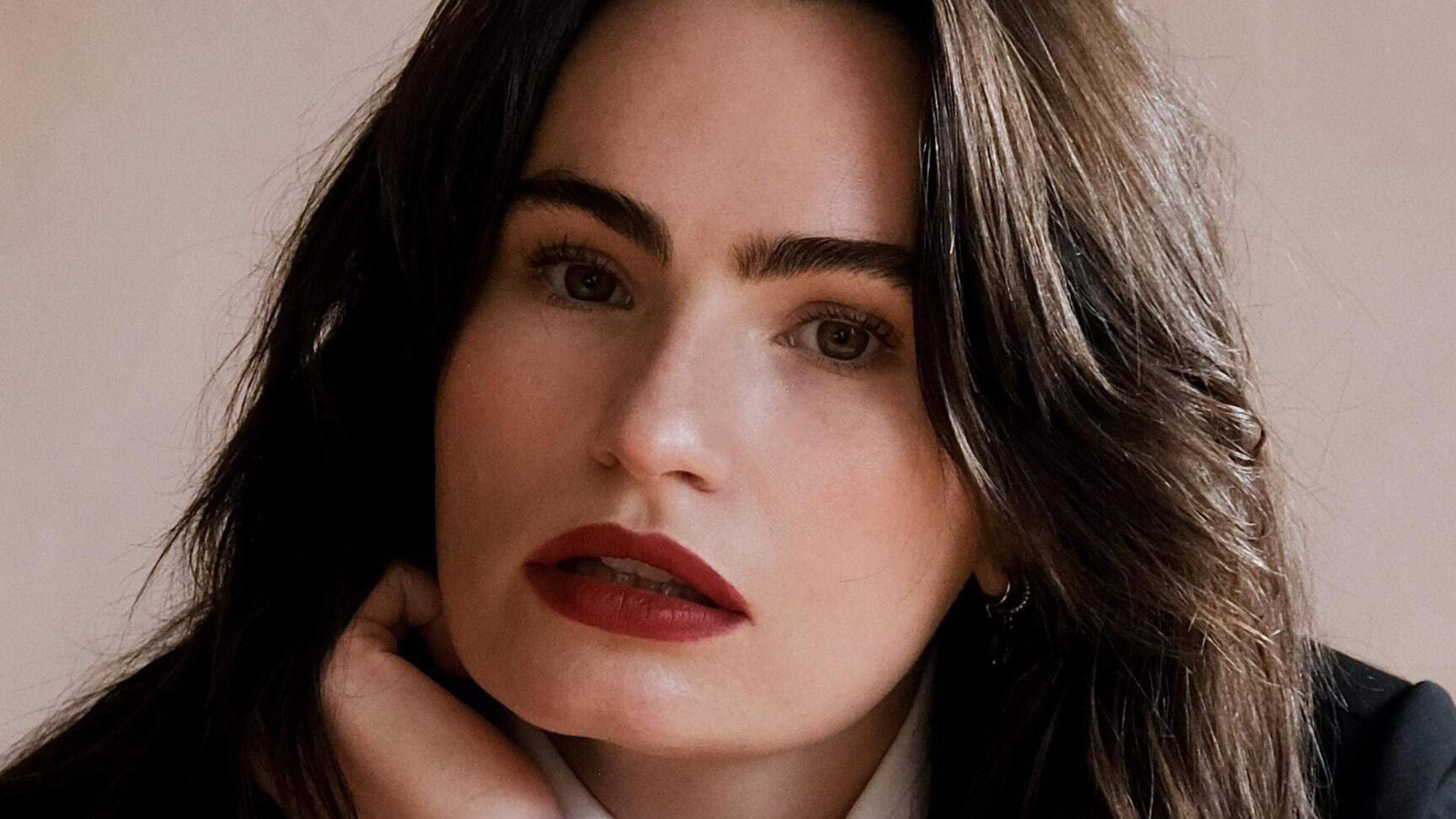 ‘I’ve been exploring, having a good time’: US actress reconnects with roots while filming in Belfast