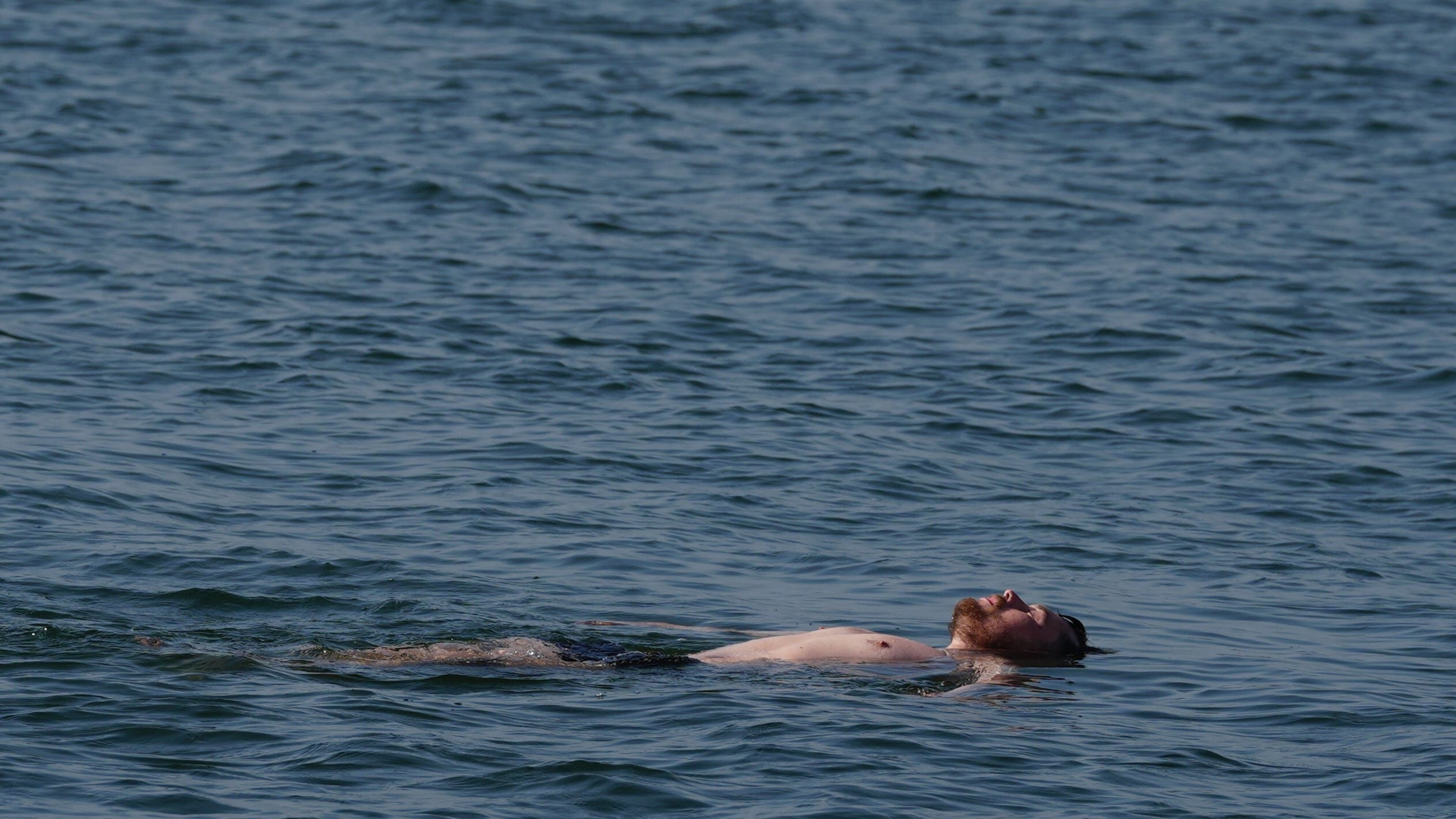 Weather warnings for whole island of Ireland as new record temperature possible