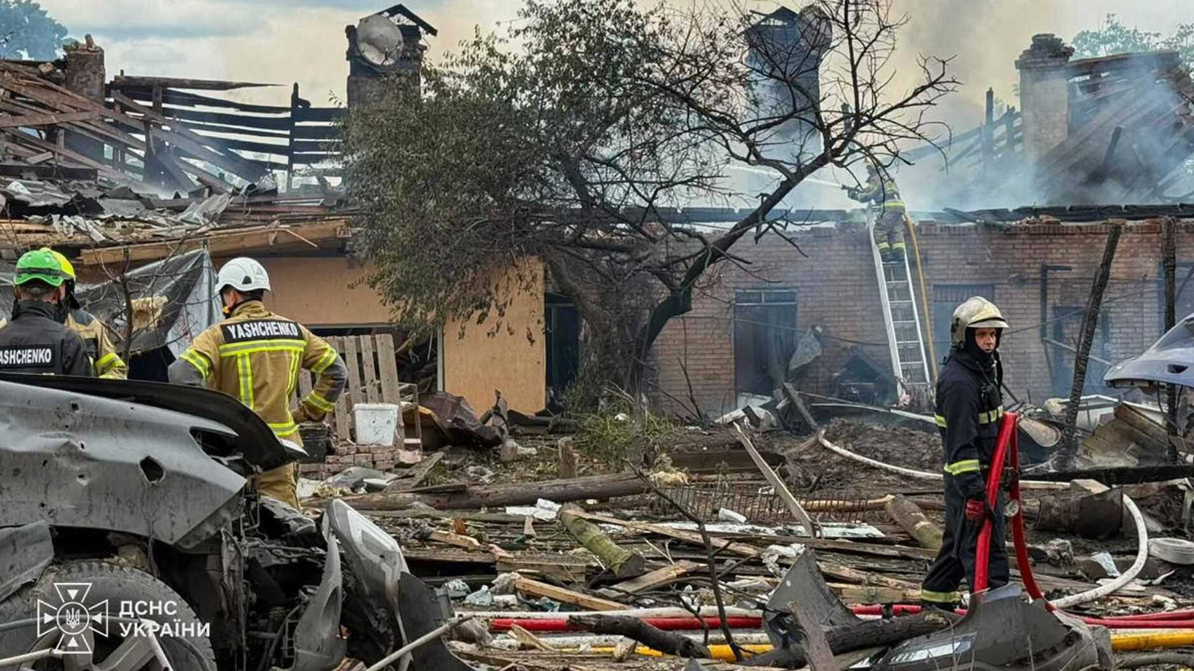 Russian missile strike kills six after Zelensky hosts US company making Patriots