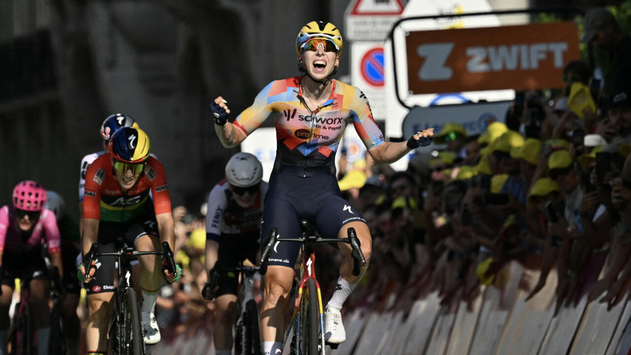Women's Tour de France: the first stage and yellow jersey for Lorena Wiebes