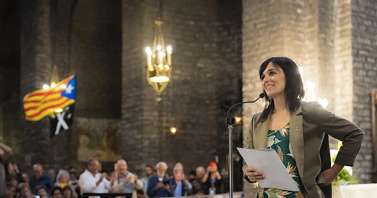 Anti-fraud opens file to Orriols for hiring one of his daughters as a cop in Ripoll