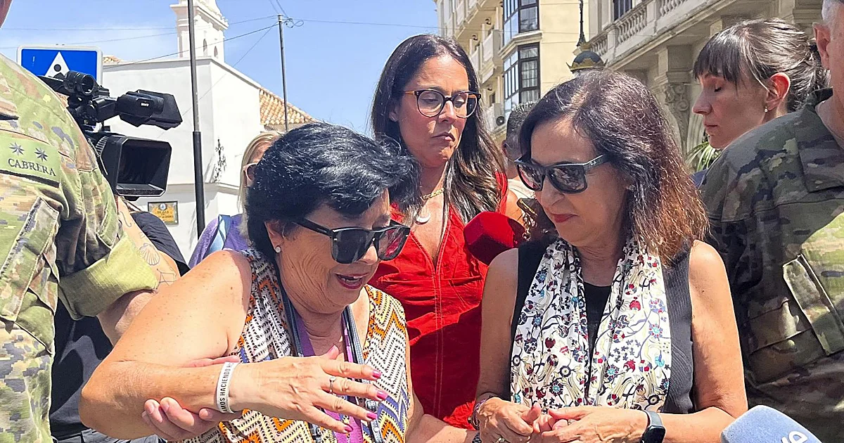 Margarita Robles does not confirm whether she will go to the Senate on August 18 and warns Morocco without quoting it: "Ceuta and Melilla do not touch"