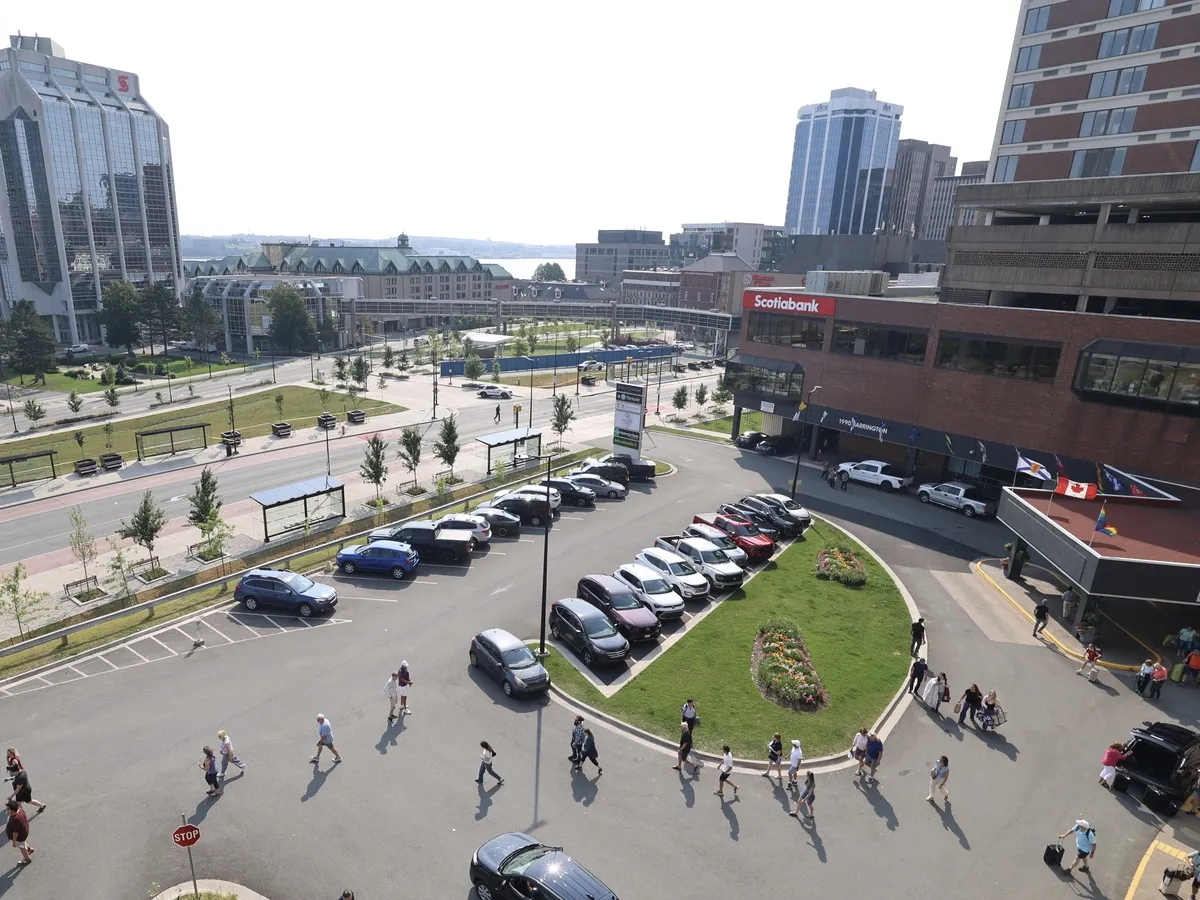Halifax police charge man after bomb threat against U.S. Consulate