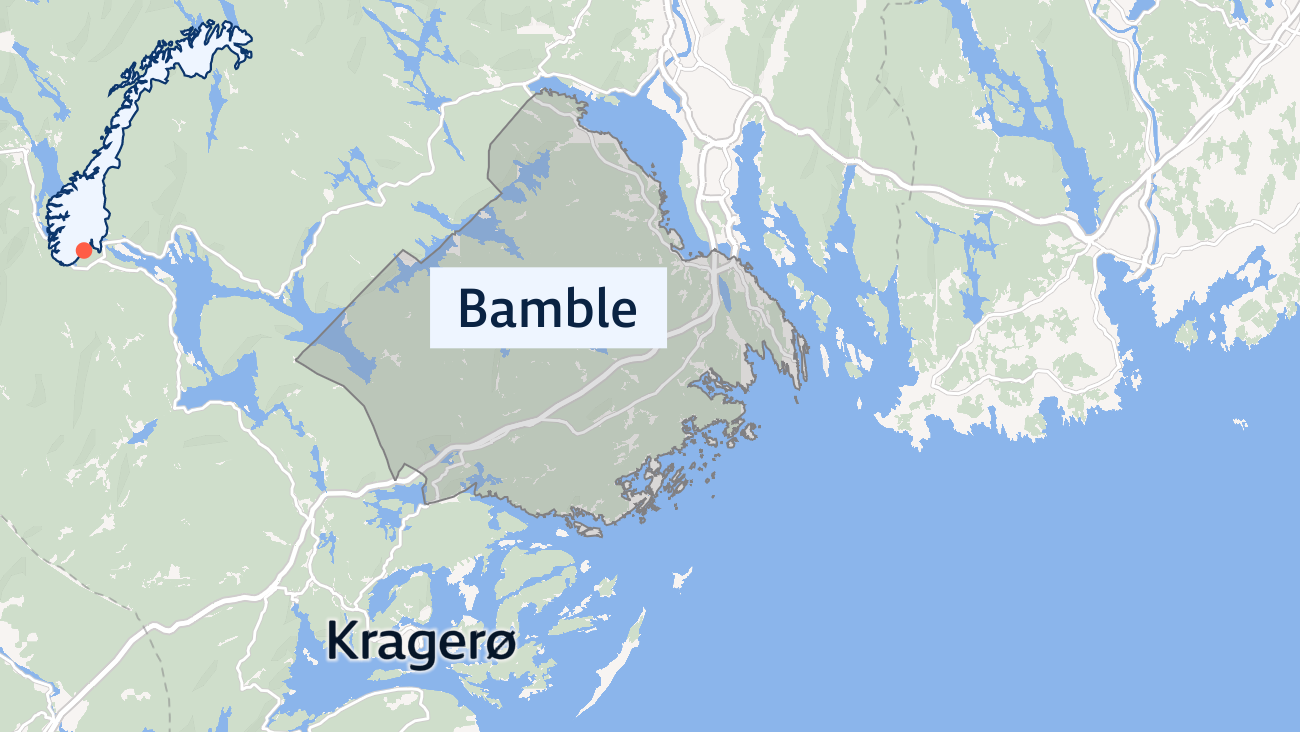 Man falls five meters down a cliff in Bamble: – Appears serious