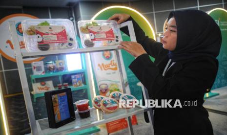 Asprindo Encourages Young Generation to Build Businesses Since School Age