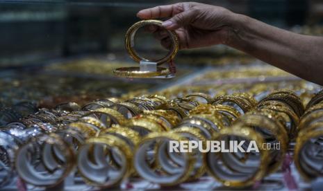 Gold Reference Price Falls, Ministry of Trade Highlights Weakening Demand