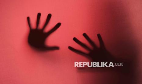Because of Drunk Alcohol, Young Man in Grobogan Rapes 90-Year-Old Grandmother