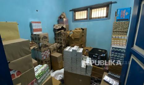Operation Smoke 2026, Customs and Satpol PP Secure 553,100 Illegal Cigarettes in Pekalongan
