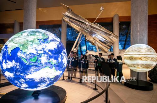 Seeing the Traces of History, Science, and Technology at Tahir Solo Museum