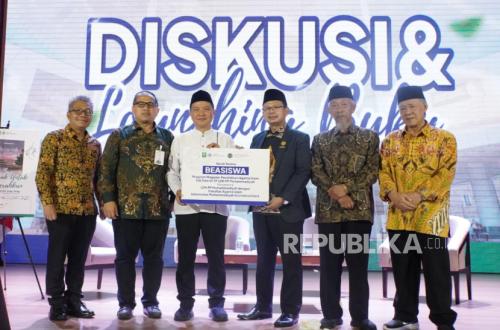 Partnering with UMSU, LDK Muhammadiyah Launches Scholarship for Preachers in Remote Areas