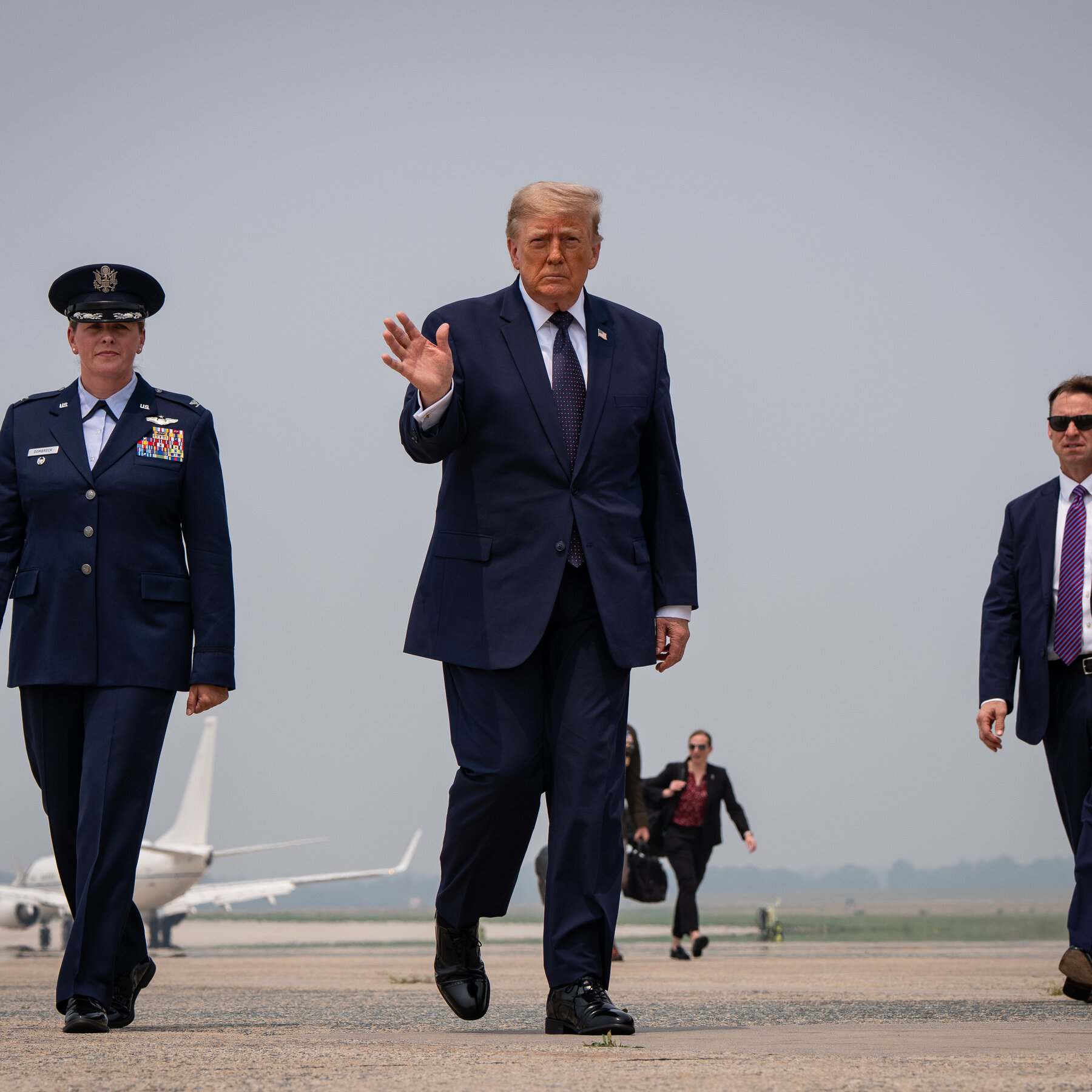 Trump Threatens Canada With Tariffs for Wildfire Smoke Over U.S