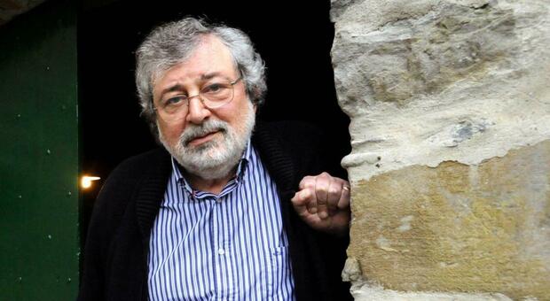 Francesco Guccini died, he was 86 years old. The news from the family: «Funerals in private form»