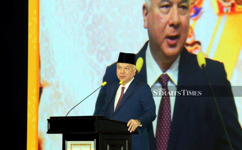 A nation fails if institutions are weak, leaders unaccountable, or politics consumed by self-interest, says Sultan of Perak