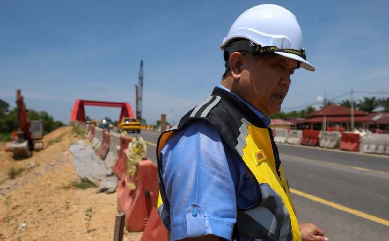 Nanta orders contractor to speed up Sungai Durian bridge replacement project