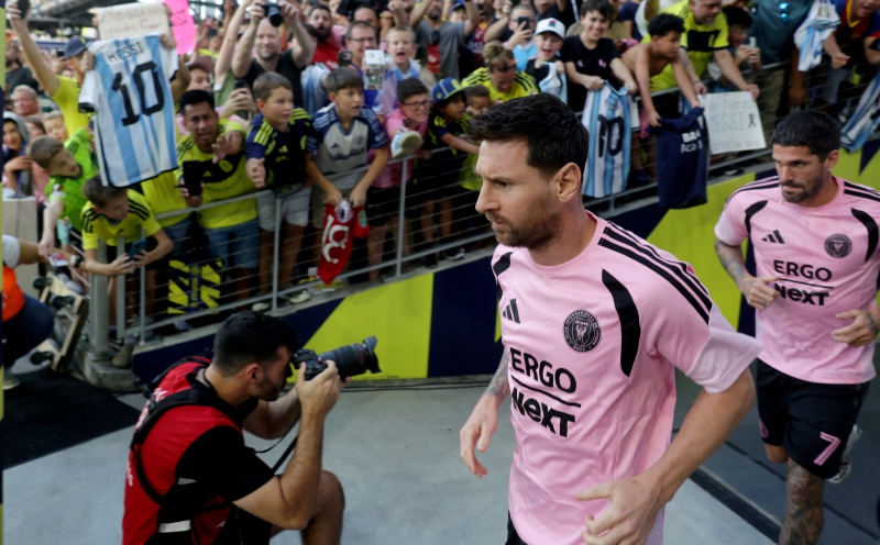 MLS fines Lionel Messi for slapping a player