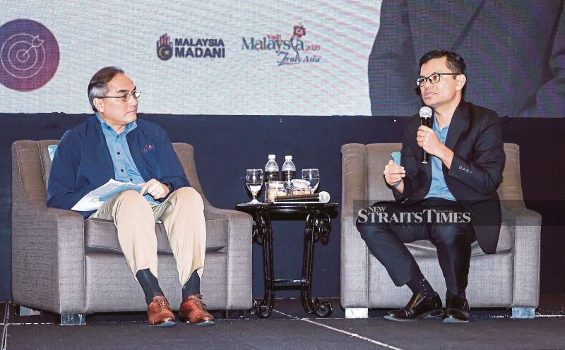 Akmal: Government remains vigilant despite resilient economic growth