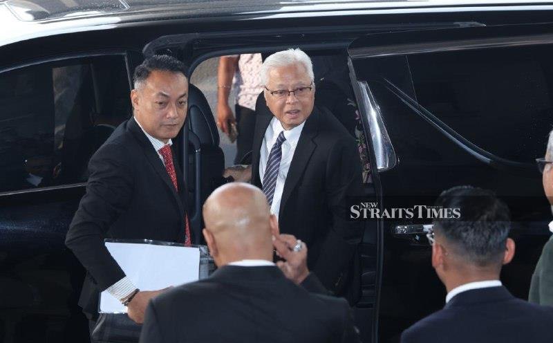 Ismail Sabri arrives at court to face asset declaration charge