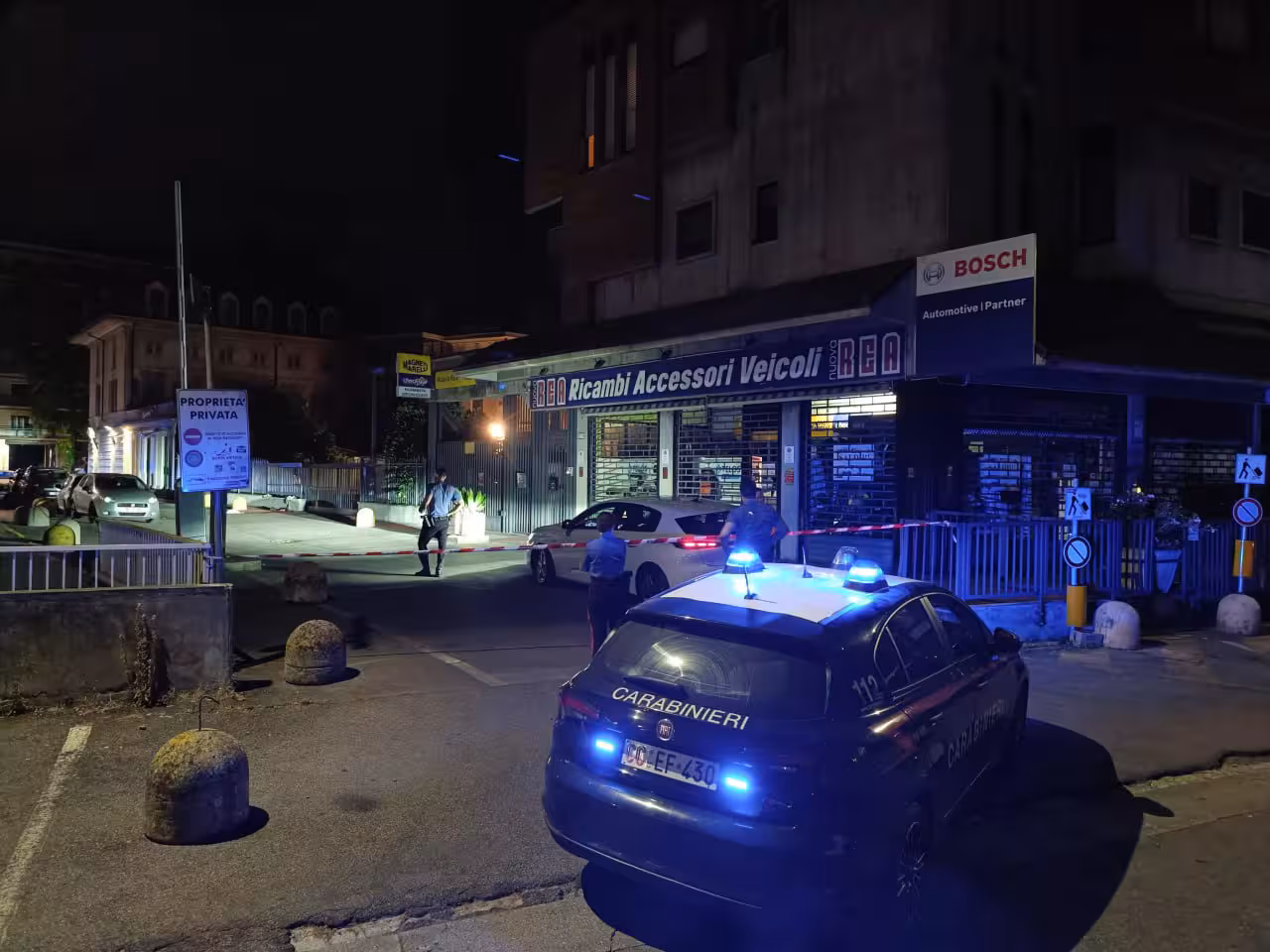 Cream, 19-year-old killed in a parking lot