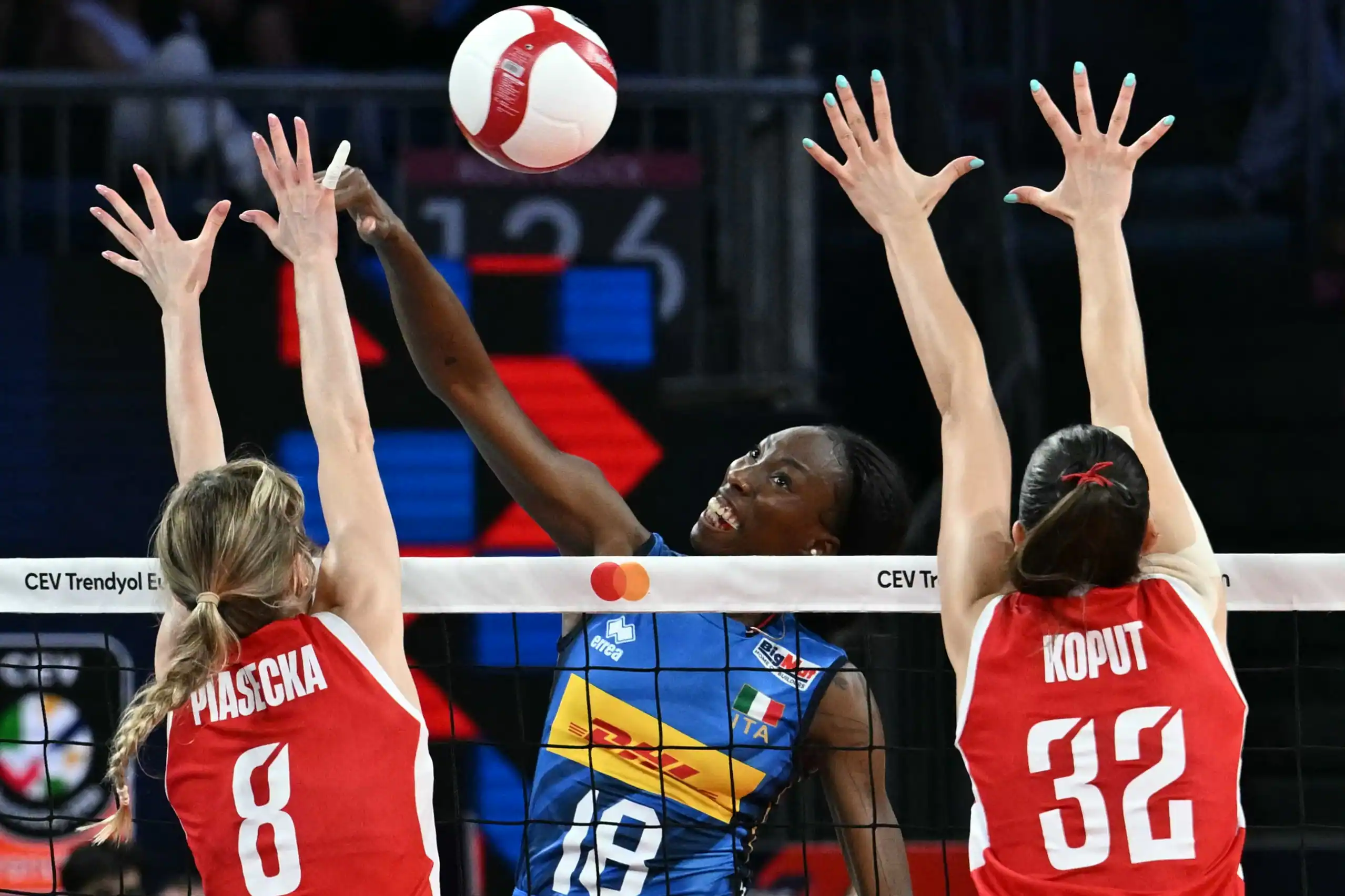European women's volleyball, Italy beats Poland and reaches the final