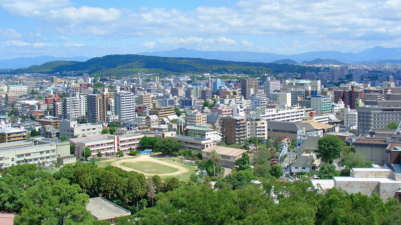 Japan earthquake update: Death toll in Kumamoto reaches 35, buildings damaged in several areas