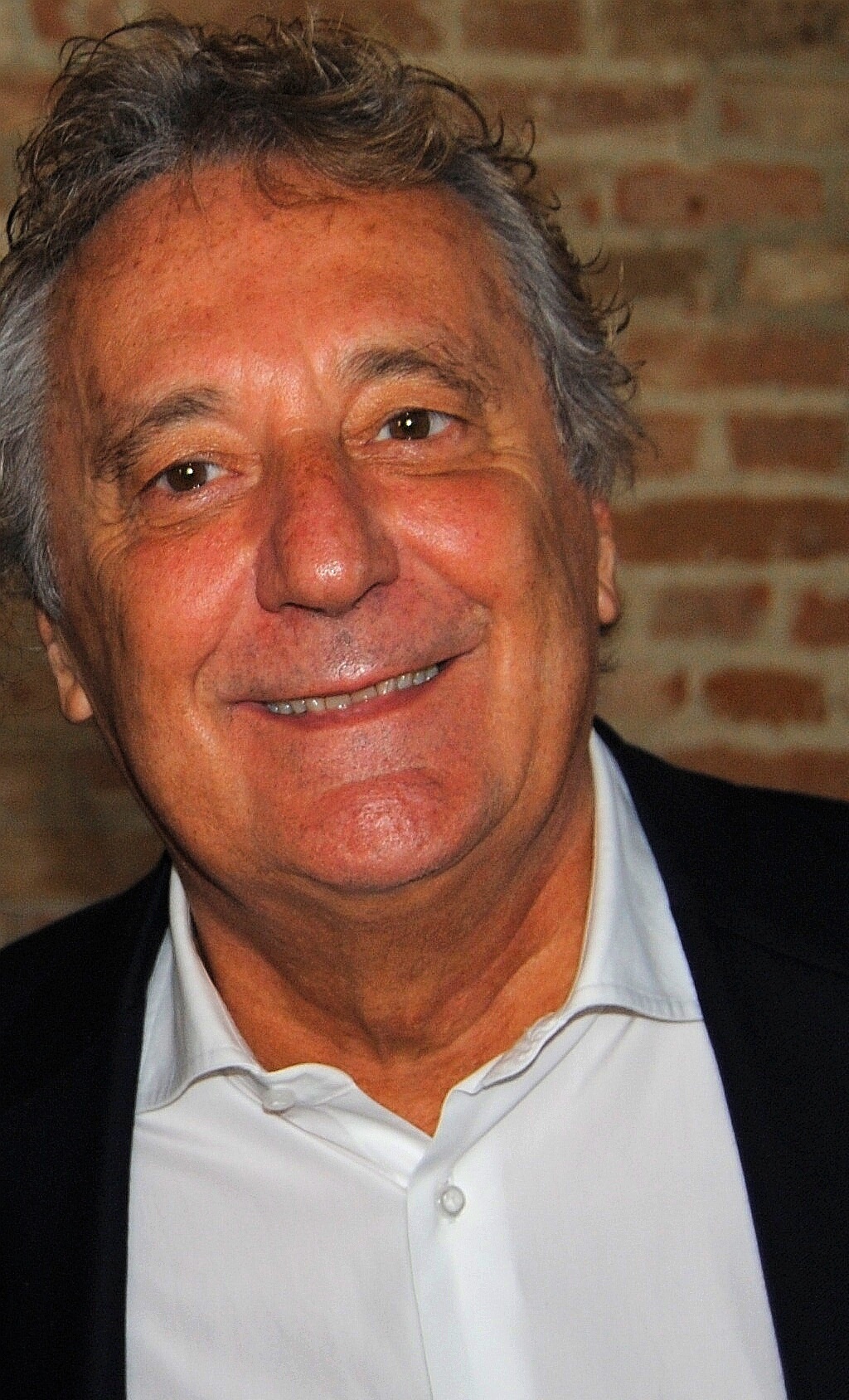 Iacchetti, new controversies: "Shut up? I hope she dies waiting for a Tac"