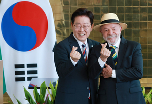 Lee, Lula in photos: From summit talks to finger hearts