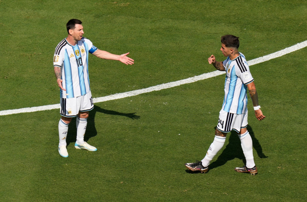 LIVE Spain – Argentina