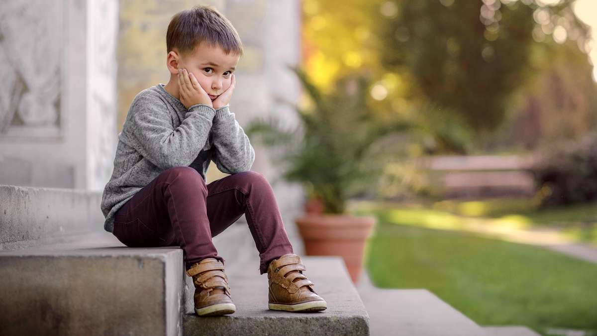 "Children don't perform": Millennial mother settles scores with Boomer parenting