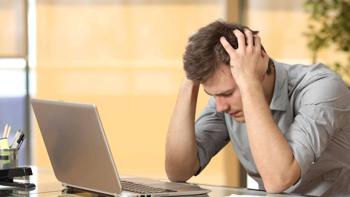 Despite top salary no dime left: Why more and more high earners get into the money crunch