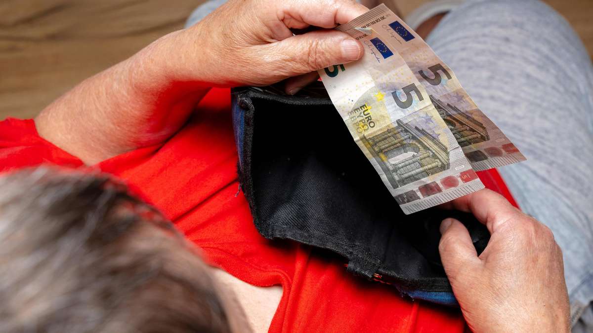 Electrician draws bitter pension balance: “After 41 years of contribution I get 917 euros”