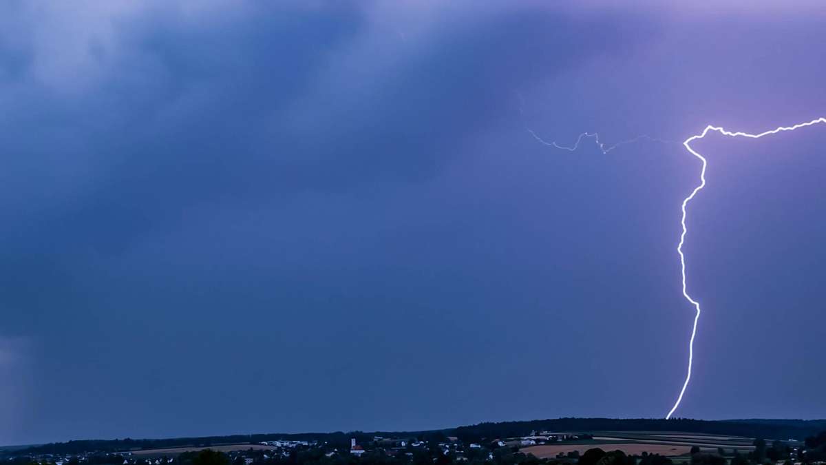 “Hail not excluded”: strong thunderstorms hit Bavaria – warnings in several regions
