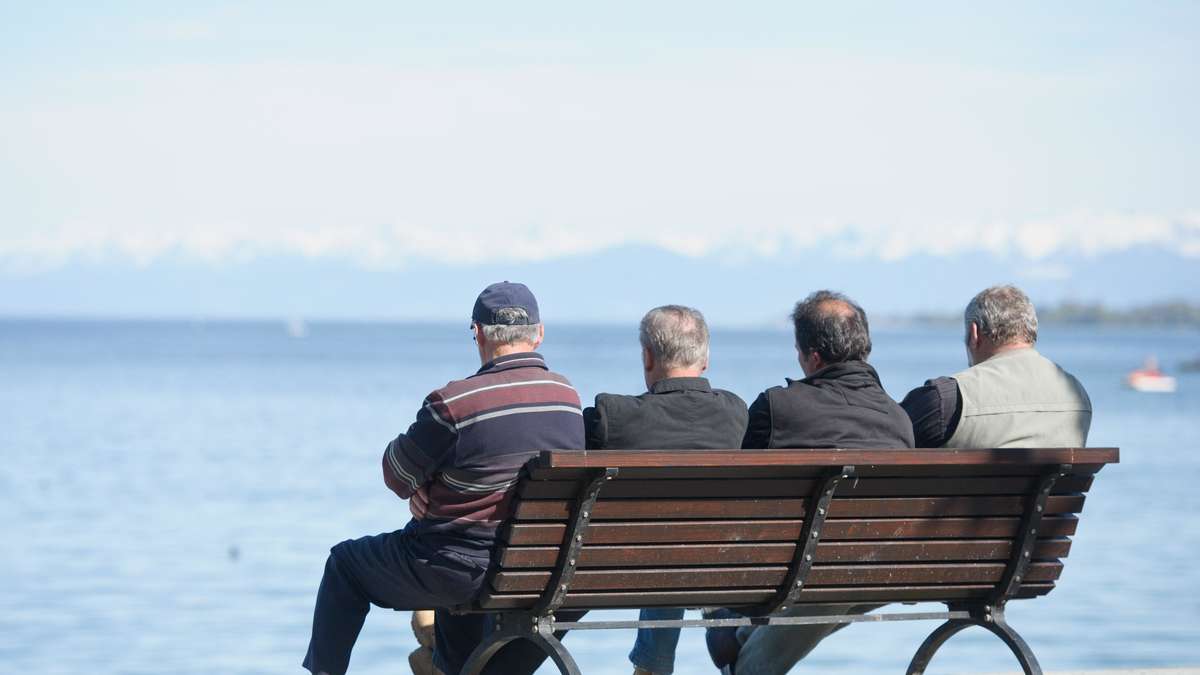 Study: Random DNA errors set humans a life limit of around 156 years