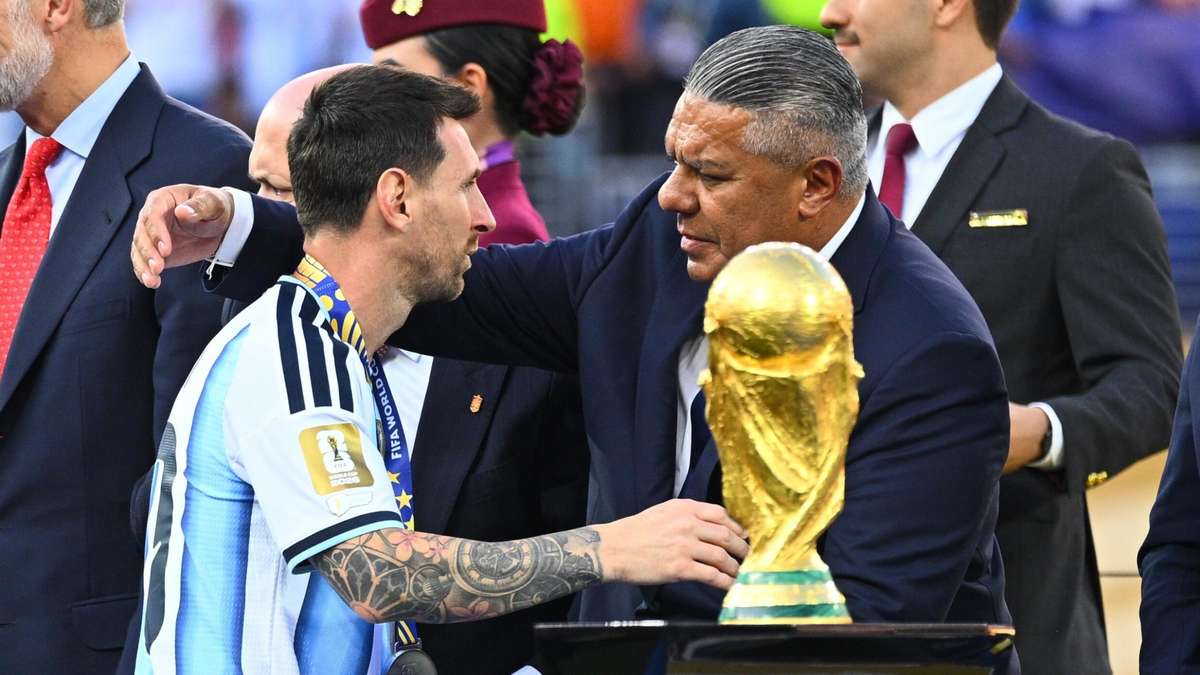 Argentina fans call for repetition of World Cup final
