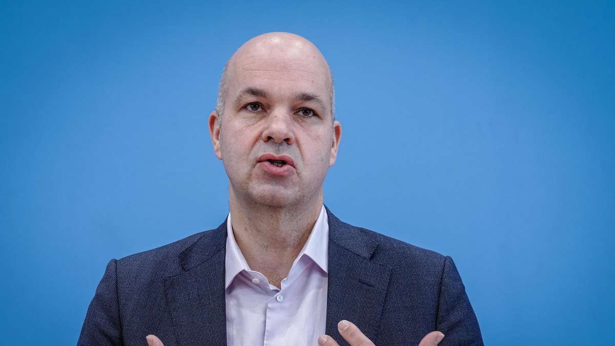 "Otherwise the pension reform is dead": DIW President Fratzscher with a clear statement on the "pension at 63"