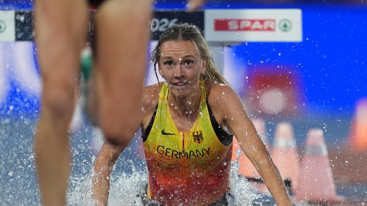 EM-Pechvogel rows back to Zoff with teammate