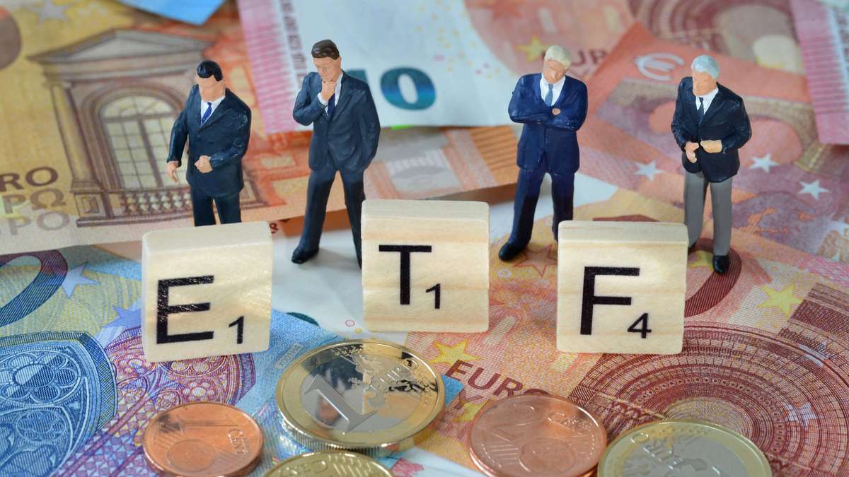 From savings book to ETF custody: Why so many women are going public right now