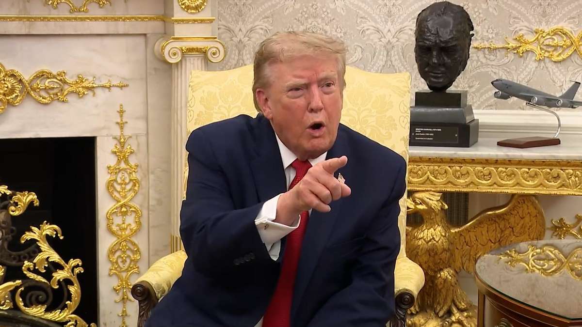 “Be quiet!” Angry Trump overwhelms CNN reporter with tirades