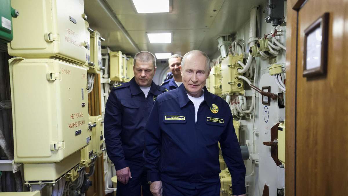 Britain tests submarine tracking systems to expose Putin’s invisible force