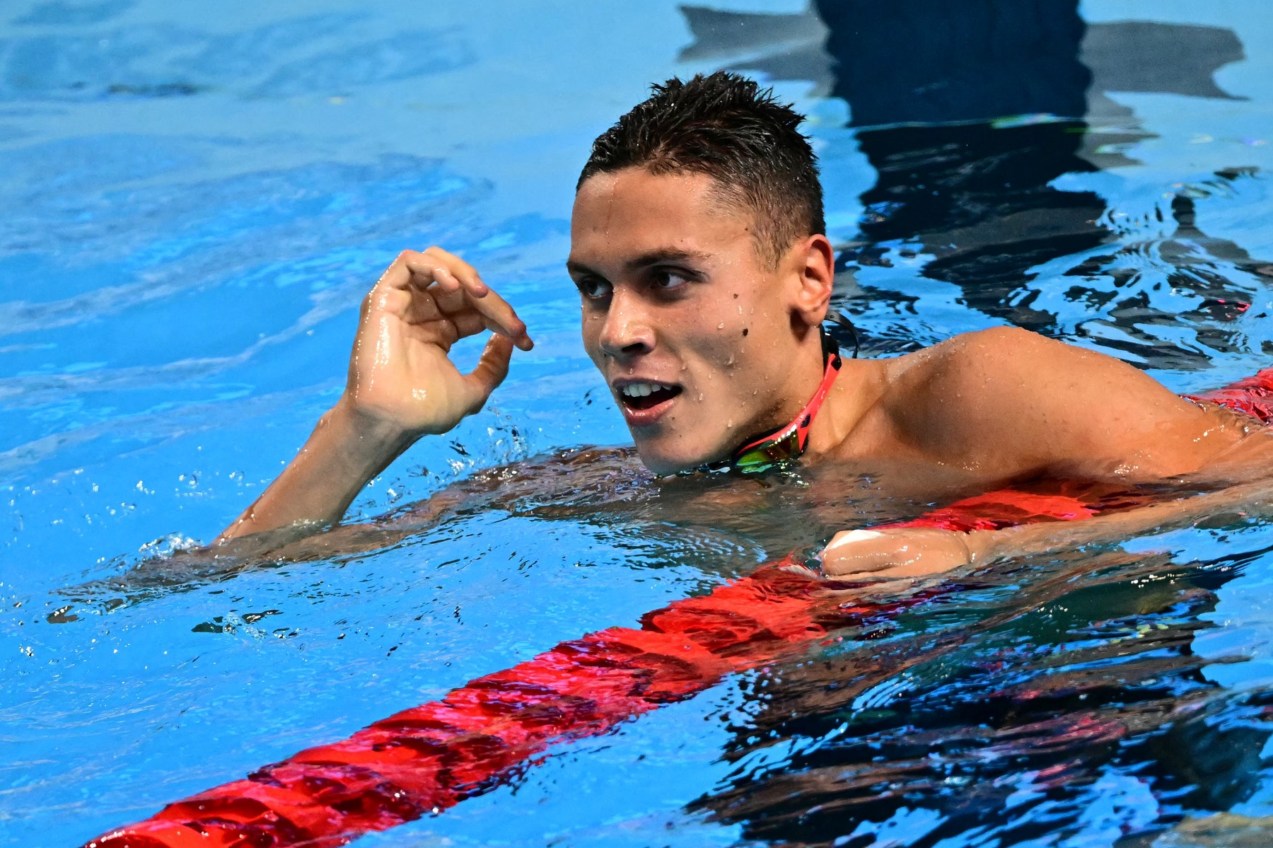 The Romanian swimmer wins his second medal in two days at the European Championships in Rome