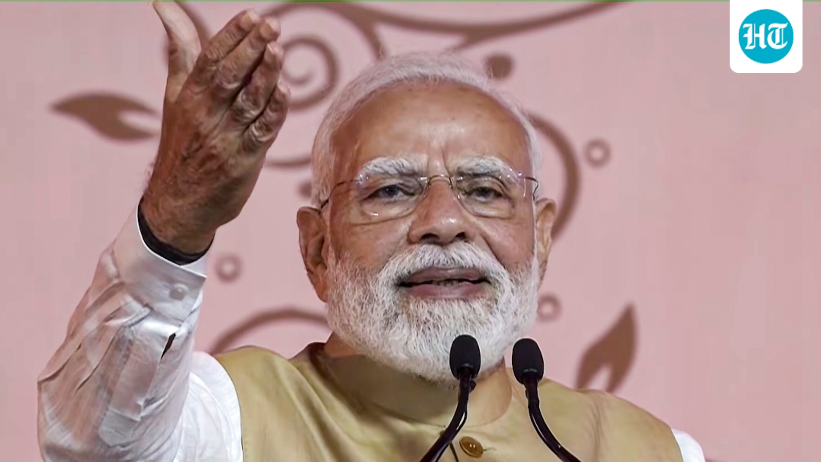 Day after 'forgive' remark, PM Modi praises youth for powering India's growth