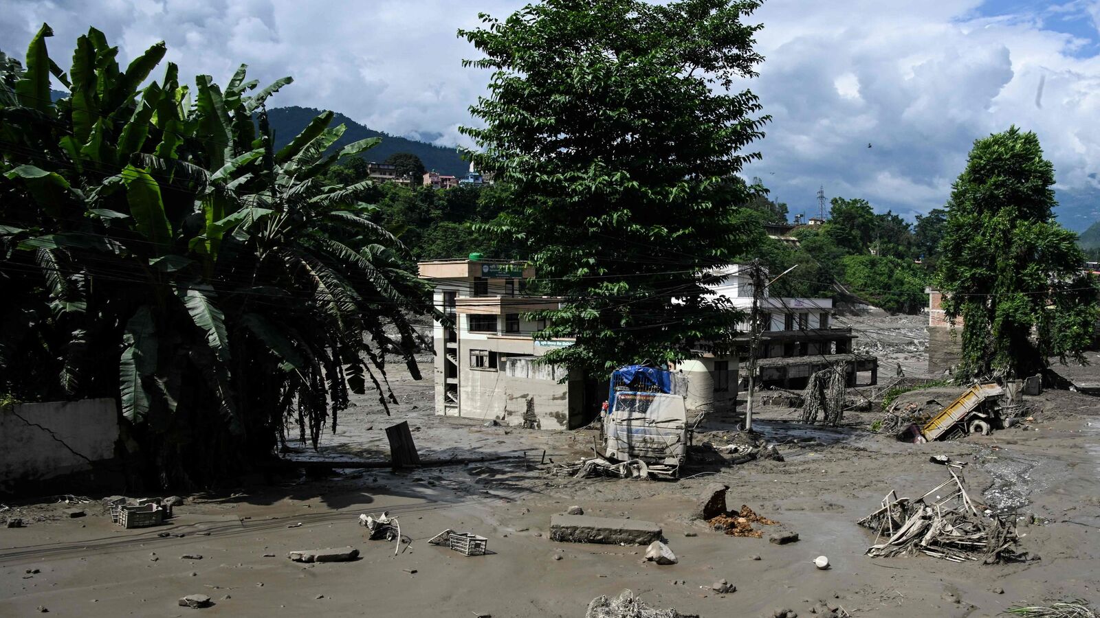 Crues in Nepal: at least four French missing, according to the Nepal National Tourism Office