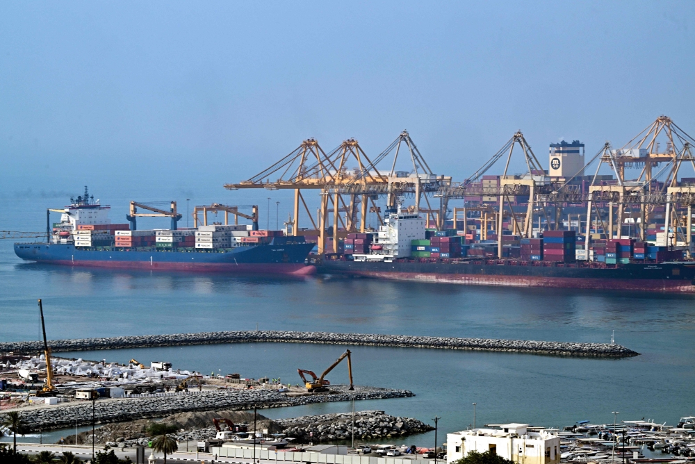 The warning came as US strikes entered a fourth day and a naval blockade was reimposed on Iranian ports
