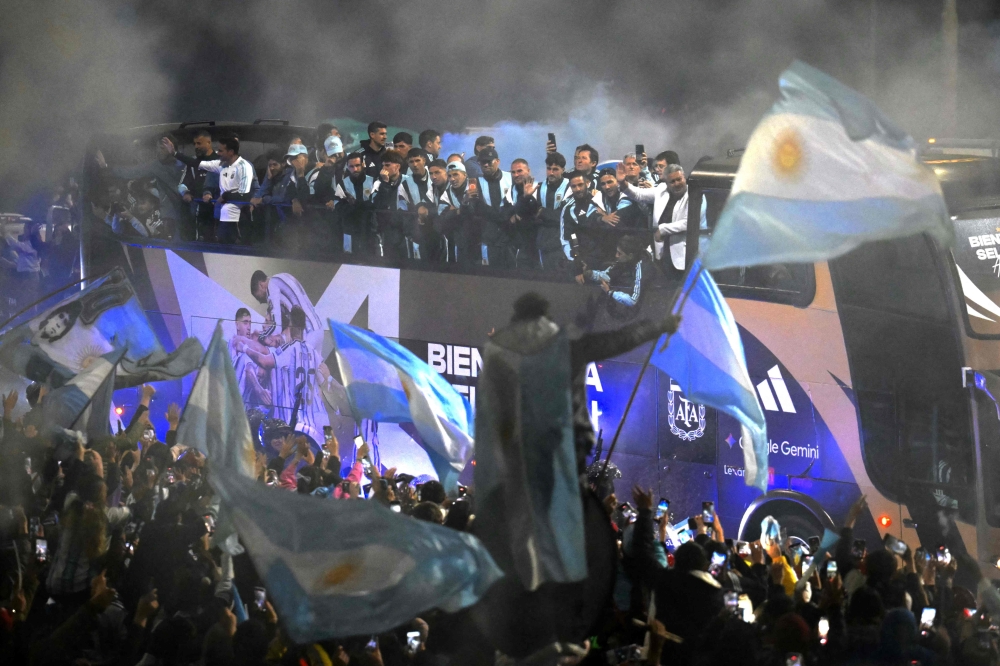 Argentina fans go wild as pilot tells them they've won World Cup in brutal prank