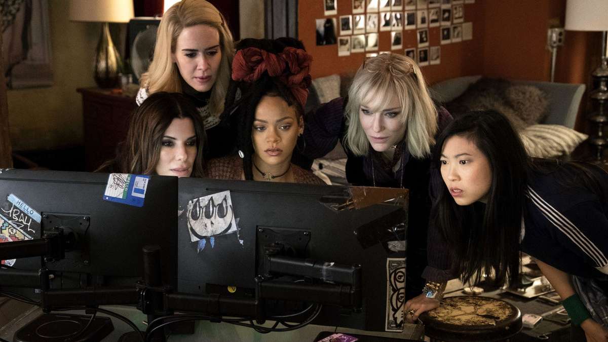 Women on Diamond Hunt or Harrison Ford as Ex-CIA Agent: The TV Tips for Football Muffle